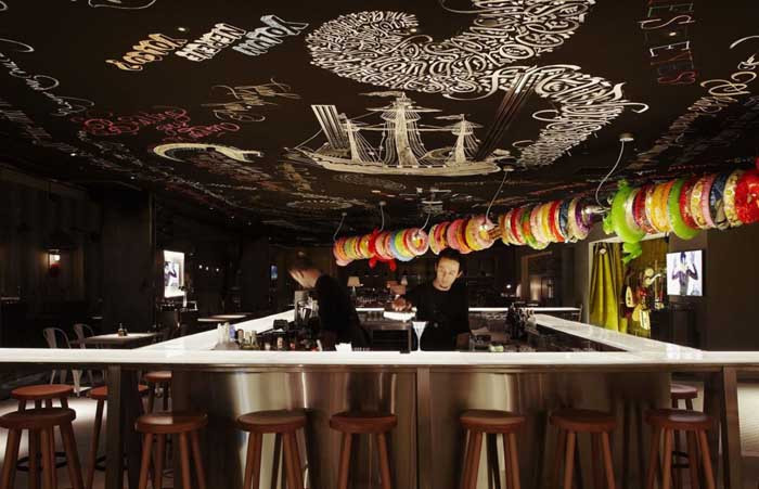 迷離的酒店空間