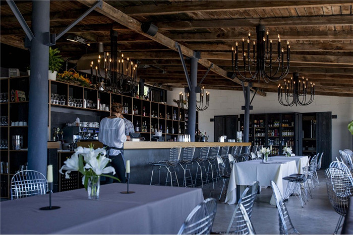 復(fù)古與現(xiàn)代混搭風(fēng)格餐廳設(shè)計 復(fù)古與現(xiàn)代混搭風(fēng)格餐廳設(shè)計