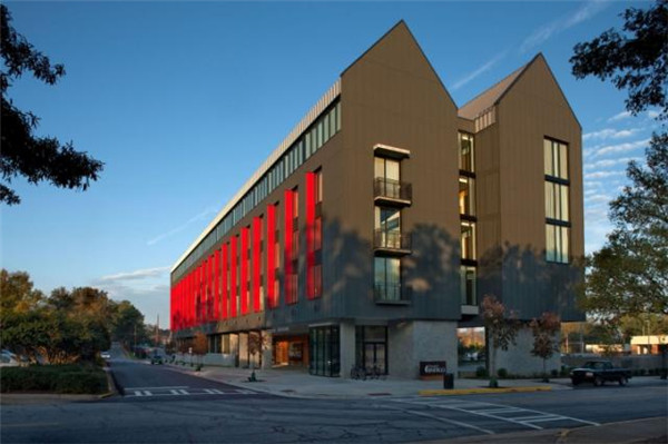 雅典格魯吉亞英迪格酒店外觀設(shè)計