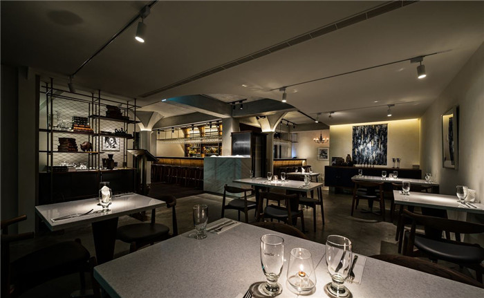 專業(yè)餐廳設(shè)計公司推薦復(fù)古工業(yè)風格主題餐廳設(shè)計案例