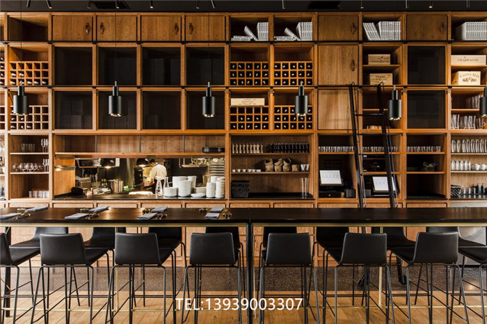 鄭州燒烤餐廳設(shè)計公司分享國外優(yōu)雅自然的烤肉店裝修案例