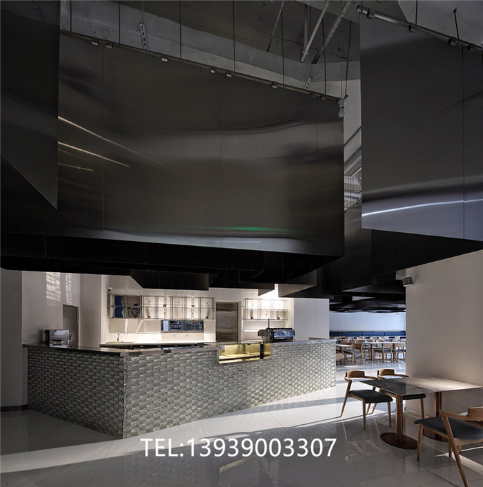 鄭州專業(yè)餐廳裝修公司推薦Auvers特色網(wǎng)紅餐廳設(shè)計(jì)方案 鄭州專業(yè)餐廳裝修公司推薦Auvers特色網(wǎng)紅餐廳設(shè)計(jì)方案