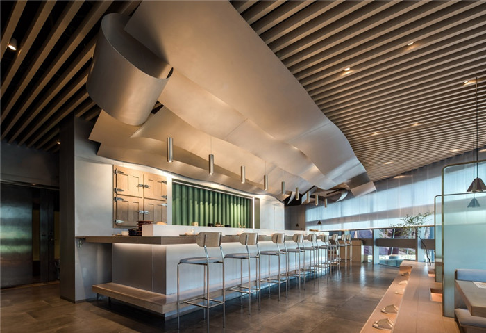 以云為主題創(chuàng)意壽司大高級料理餐廳設(shè)計(jì)案例 以云為主題創(chuàng)意壽司大高級料理餐廳設(shè)計(jì)案例