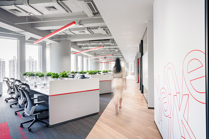 深圳萬(wàn)科開放協(xié)作式總部辦公室敞開辦公區(qū)裝修設(shè)計(jì)案例 深圳萬(wàn)科開放協(xié)作式總部辦公室敞開辦公區(qū)裝修設(shè)計(jì)案例