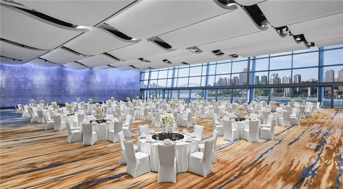 江中航行  重慶來(lái)福士洲際超五星級(jí)奢華酒店設(shè)計(jì)方案