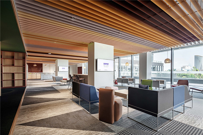 鄭州勃朗設(shè)計(jì)分享上市科技公司辦公樓裝修設(shè)計(jì)方案 鄭州勃朗設(shè)計(jì)分享上市科技公司辦公樓裝修設(shè)計(jì)方案