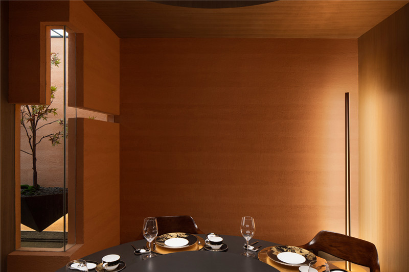 鄭州亭楓蟹日式料理設(shè)計(jì)案例賞析 鄭州亭楓蟹日式料理設(shè)計(jì)案例賞析