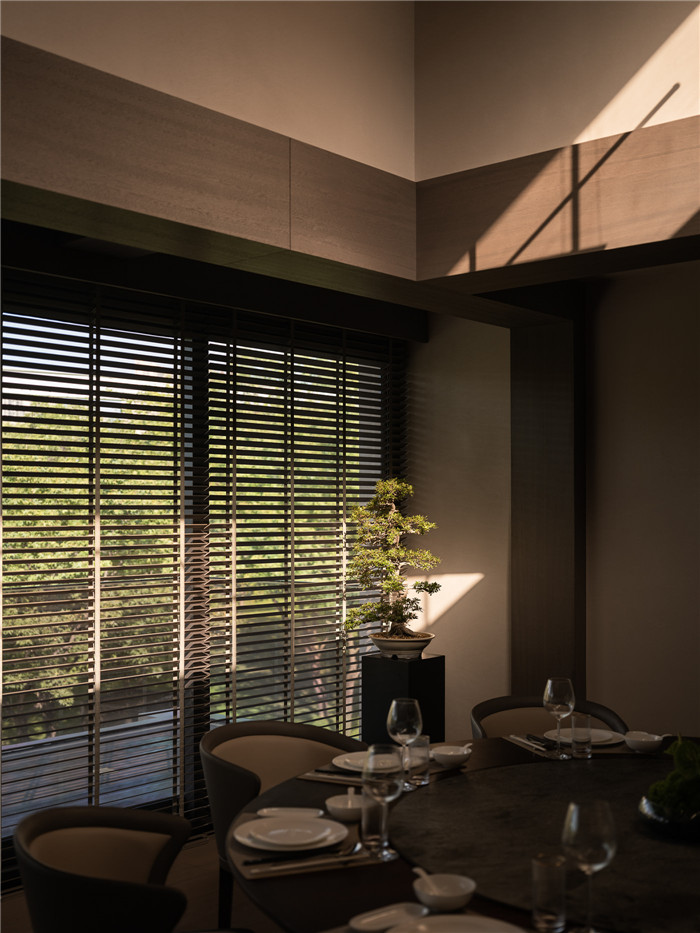 自然詩意 西安九坐粵菜餐廳設(shè)計(jì)方案 自然詩意 西安九坐粵菜餐廳設(shè)計(jì)方案