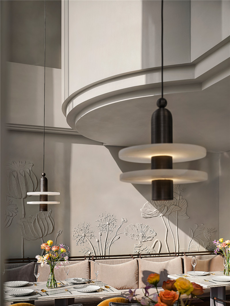 以荷為主題的杭州花廚餐廳設(shè)計方案 以荷為主題的杭州花廚餐廳設(shè)計方案