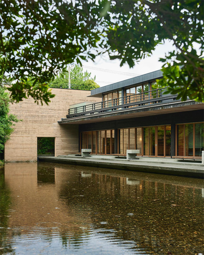 百年歷史旅館翻新 沼津日式溫泉酒店設(shè)計(jì) 百年歷史旅館翻新 沼津日式溫泉酒店設(shè)計(jì)