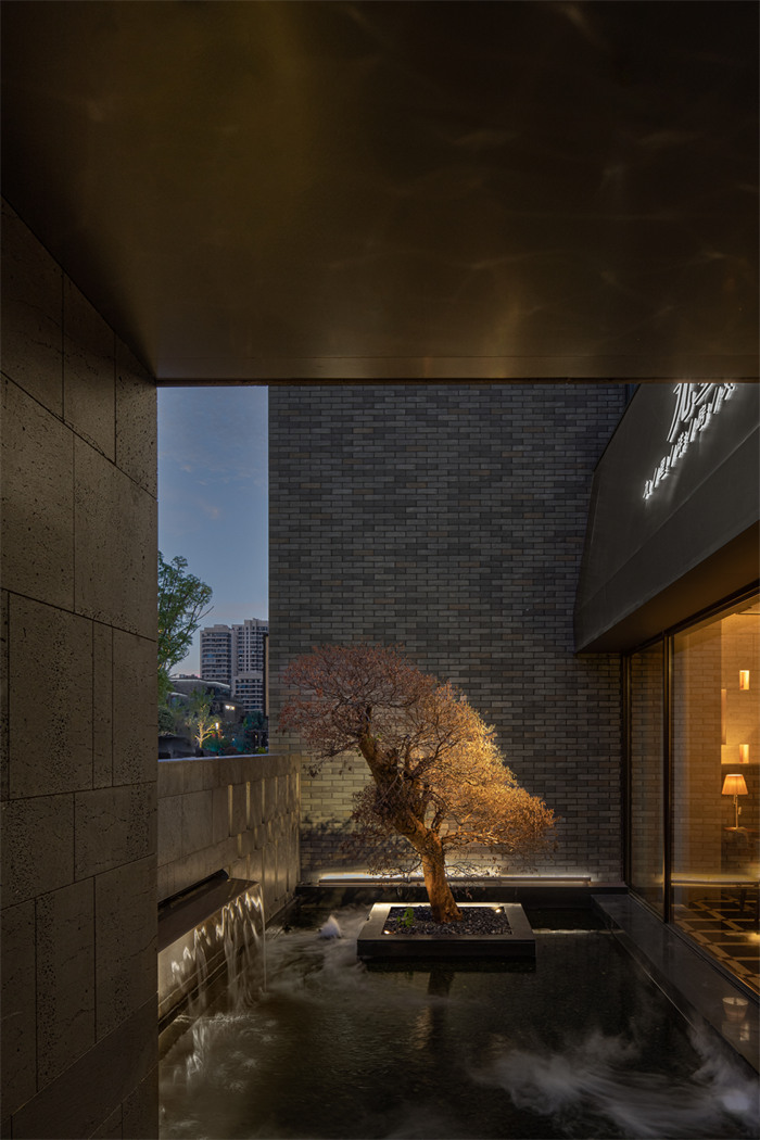 中西合璧 浙江嘉興九里洋房高端火鍋店設(shè)計 中西合璧 浙江嘉興九里洋房高端火鍋店設(shè)計