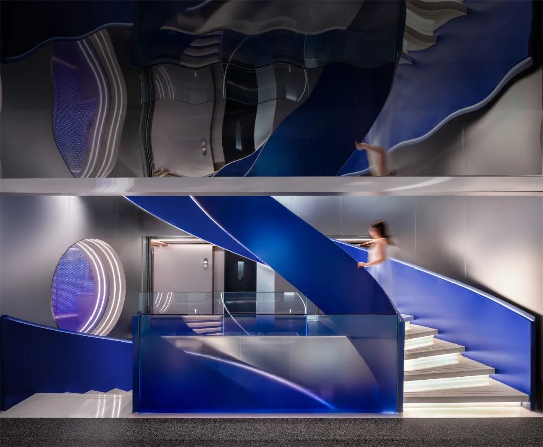 年輕時尚藝術 42°溫泉生活館設計案例